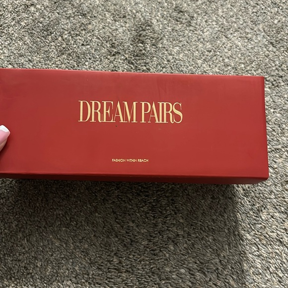 Grey slippers size 7 - Picture 2 of 7